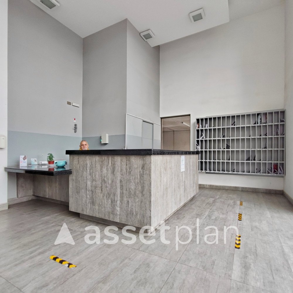 1000_F3D658F4-157A-569C-F9FA-EAED3A6B6523-414163716edited