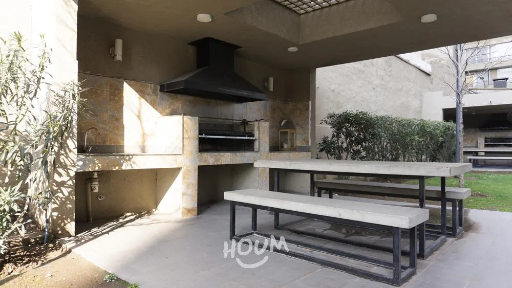 D_820989-MLC94719601282_102025-F