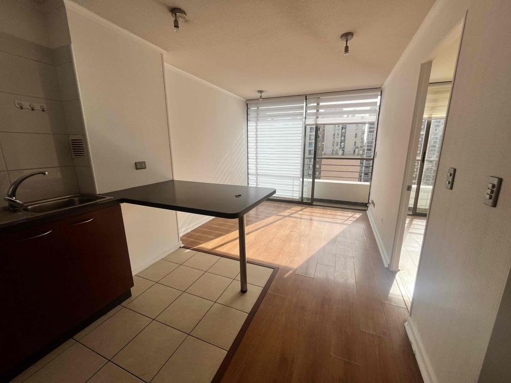 dpto-en-venta-1d-1b-1e-Lord Cochrane-santiago-centro-bono-pie (17)
