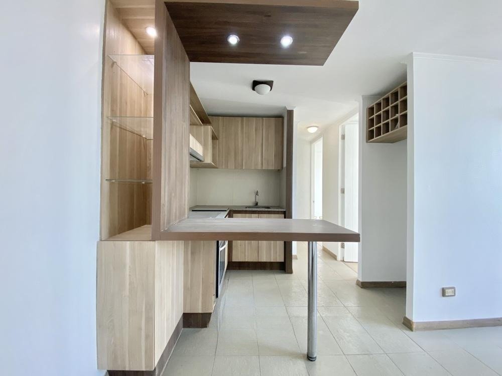 dpto en venta 2d1b santiago centro av matta con carmen (1)