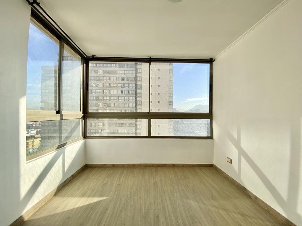 dpto en venta 2d1b santiago centro av matta con carmen (16)