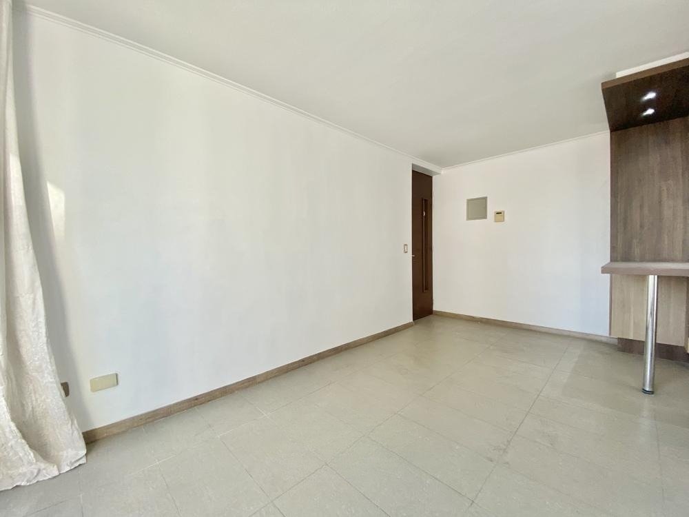 dpto en venta 2d1b santiago centro av matta con carmen (5)
