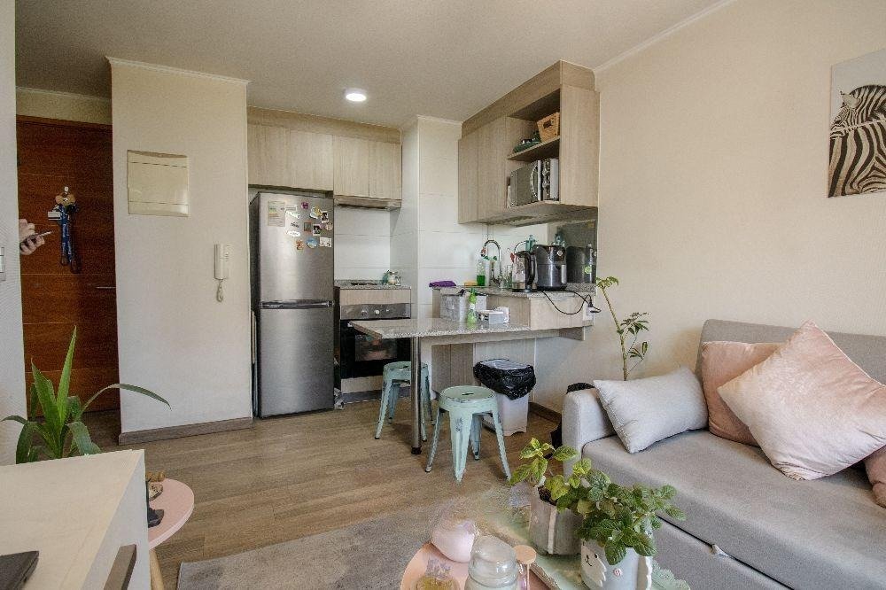 Departamento en venta Cuarta Avenida 1175 San Miguel 1d1b + estacionamiento (2)