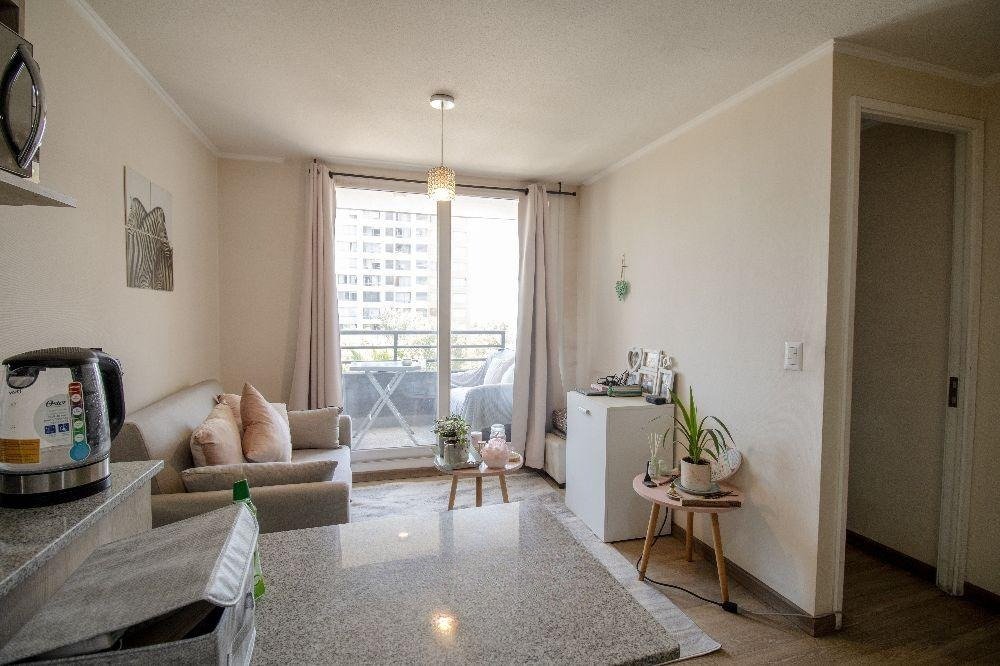 Departamento en venta Cuarta Avenida 1175 San Miguel 1d1b + estacionamiento (3)