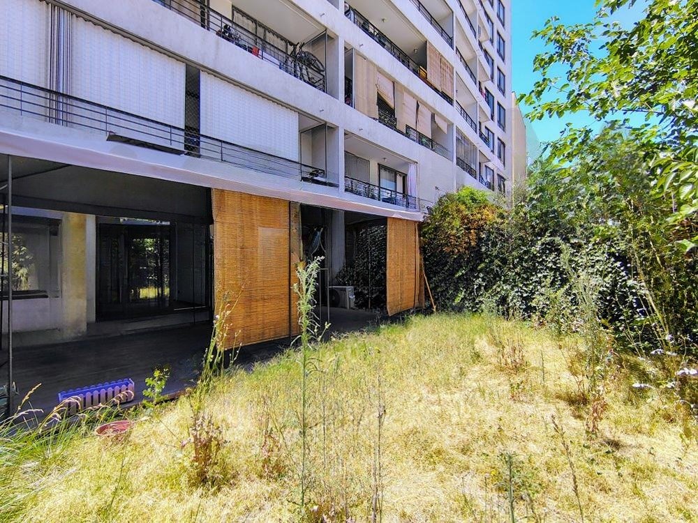 VENTA DEPARTAMENTO CON PATIO José Miguel Carrera 359, Santiago (20)