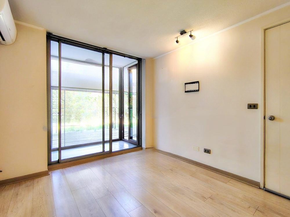 VENTA DEPARTAMENTO CON PATIO José Miguel Carrera 359, Santiago (25)