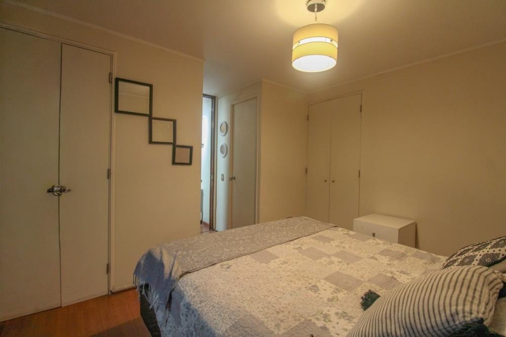 venta departamento 1 dormitorio en eleuterio ramirez – santiago centro – bono pie (12)