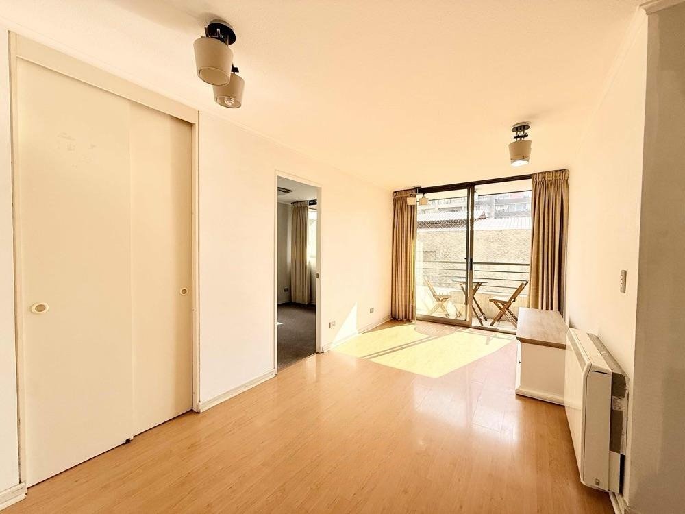 venta departamento 3 dormitorios con estacionamiento en santiago – portugal – metro irarrazaval (1)
