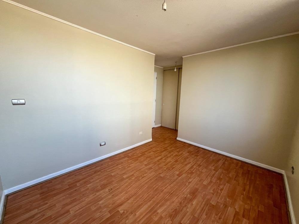 departamento en venta 3 dormitorios Fernández Albano – La Cisterna – Estacionamiento (21)