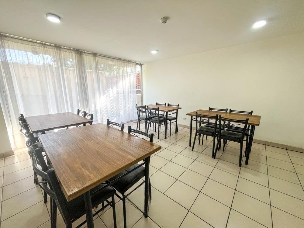 departamento en venta 3 dormitorios Fernández Albano – La Cisterna – Estacionamiento (23)