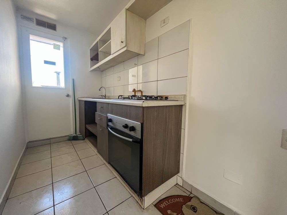 departamento en venta 3 dormitorios Fernández Albano – La Cisterna – Estacionamiento (8)
