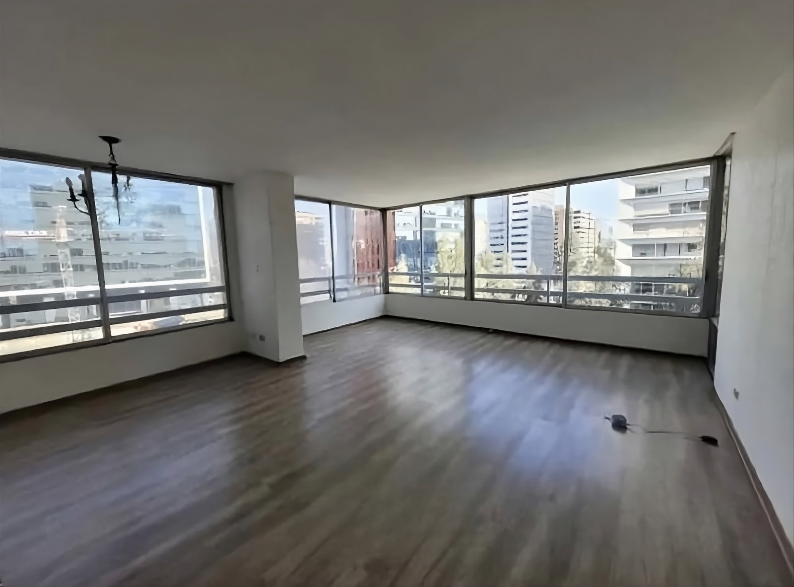 VENTA DEPARTAMENTO LAS CONDES 3 DORMITORIOS Y 3 BAÑOS (2)