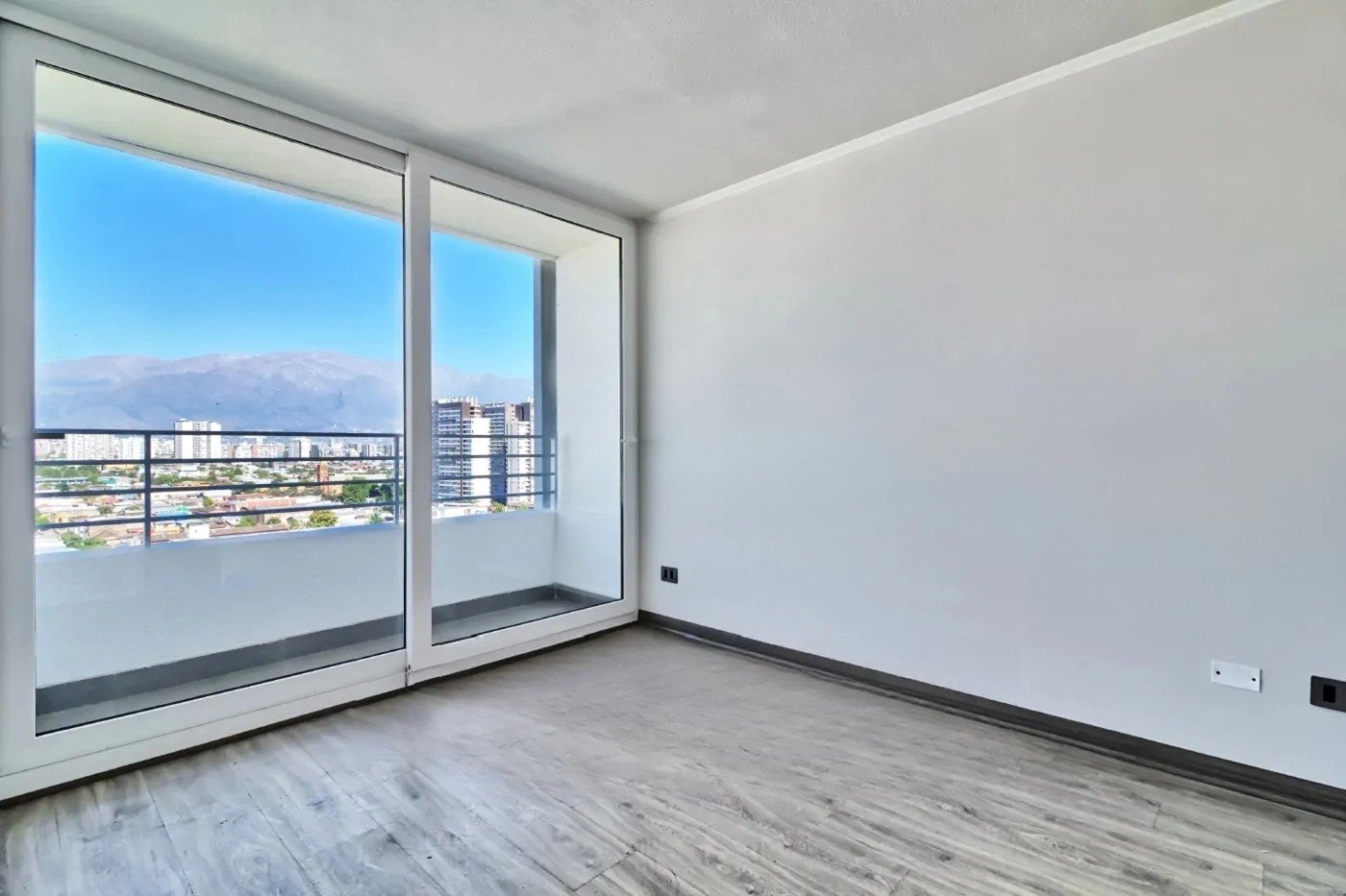 venta departamento 1 dormitorios con estacionamiento en santa rosa santiago centro (1)