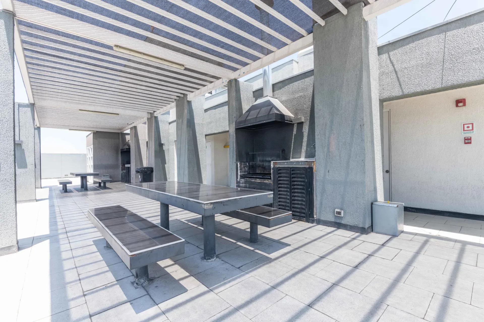 venta departamento 1 dormitorios con estacionamiento en santa rosa santiago centro (5)