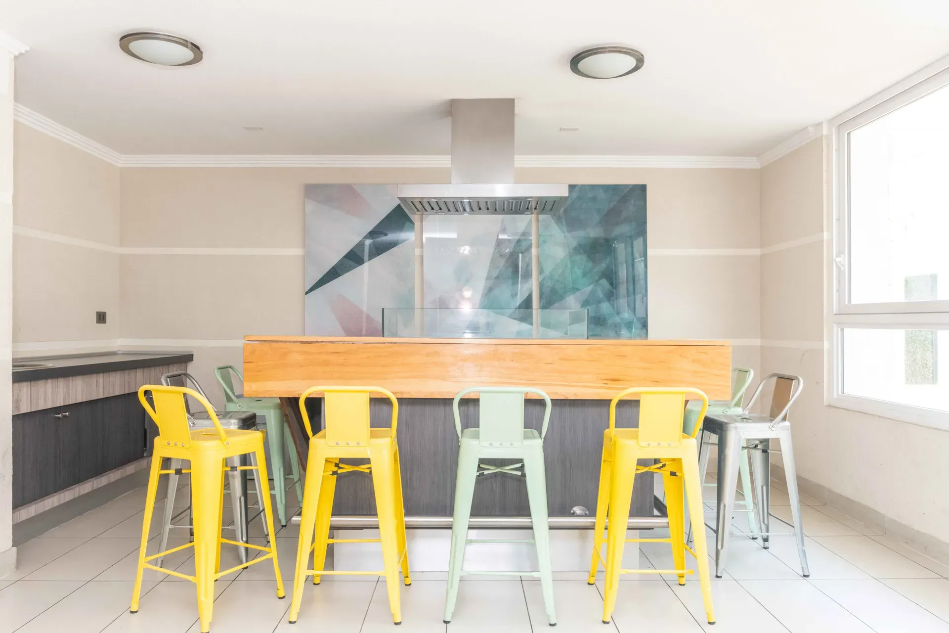 venta departamento 1 dormitorios con estacionamiento en santa rosa santiago centro (7)