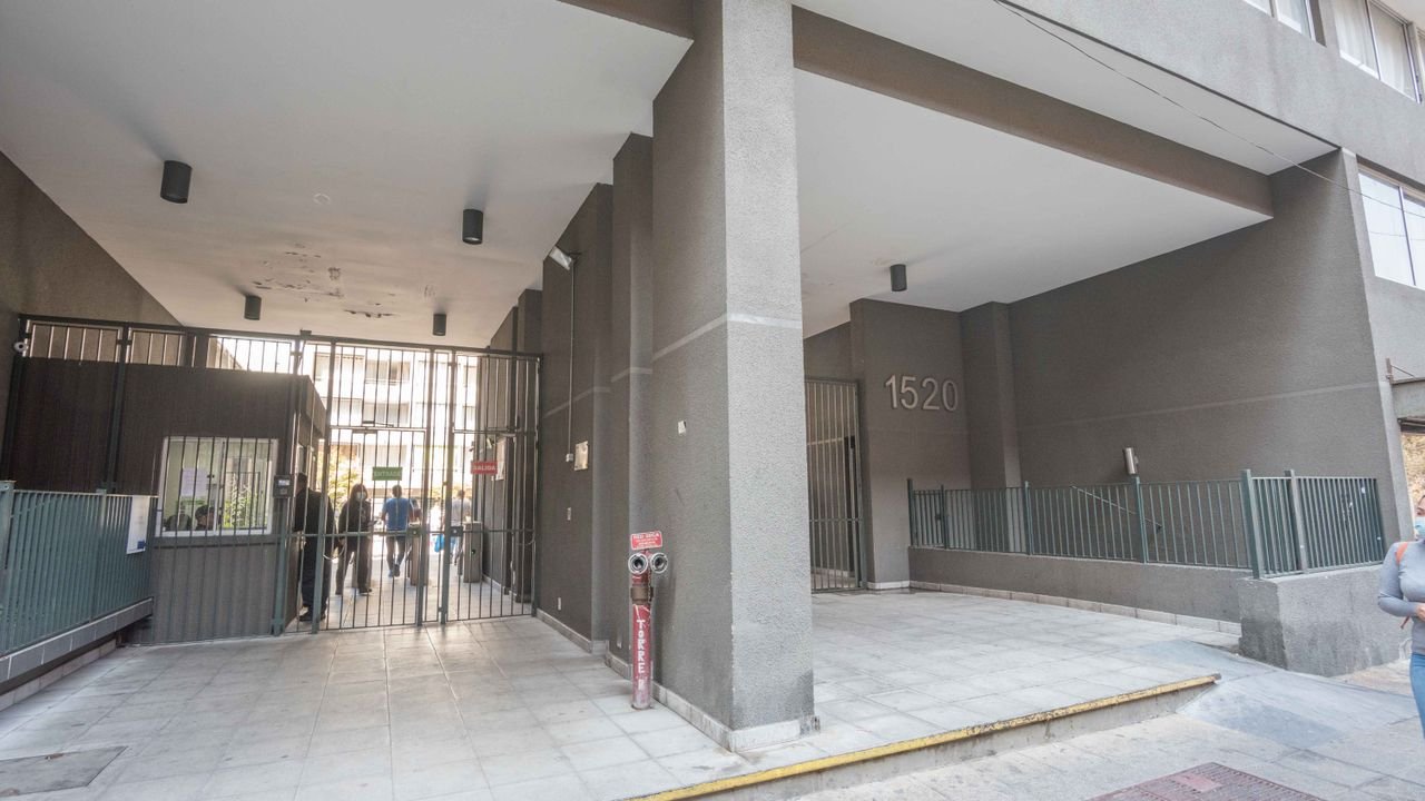 venta departamento estudio en san martin metro santa ana – con bodega (14)