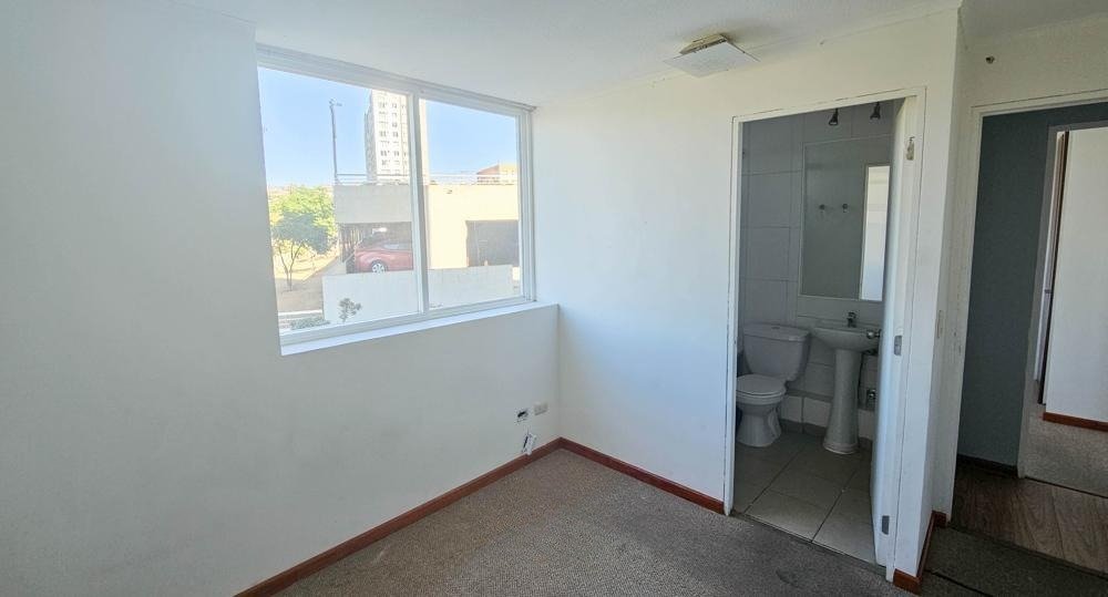 VENTA AMPLIO DEPARTAMENTO GREGORIO MARAÑON – VIÑA DEL MAR – 3 DORMITORIOS CON ESTACIONAMIENTO – INVERSORACTIVO (11)