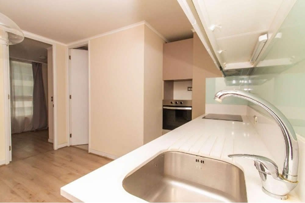 VENTA DEPARTAMENTO SIN PIE EN SANTIAGO CENTRO – 2 DORMITORIOS – ESTACIONAMIENTO – METRO PARQUE ALMAGRO (1)
