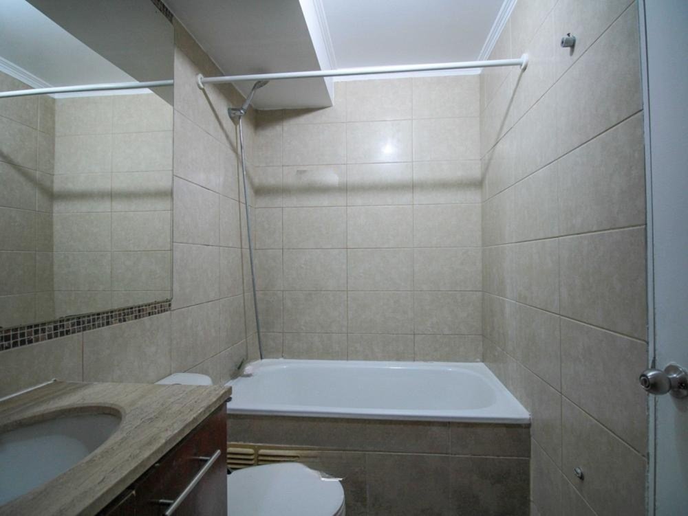 venta departamento en santiago 2 dormitorios con estacionamiento – tocornal (15)