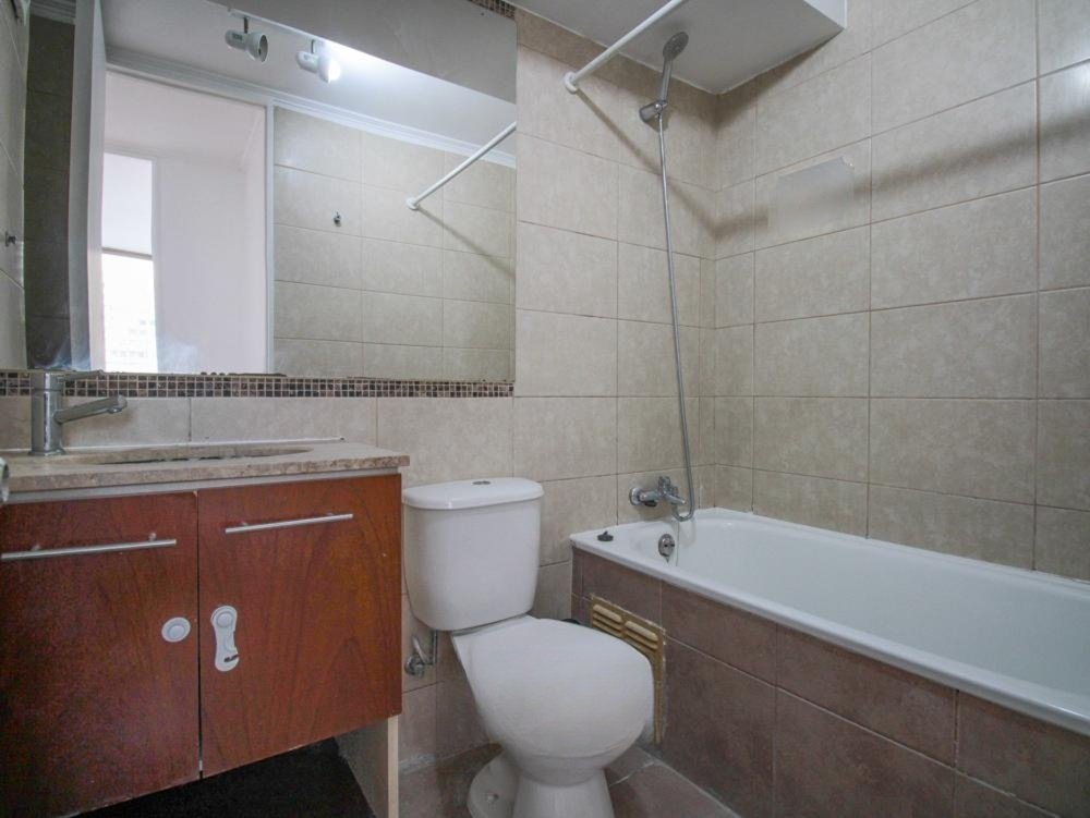 venta departamento en santiago 2 dormitorios con estacionamiento – tocornal (4)
